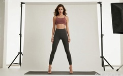 白色液体从下面流出来了